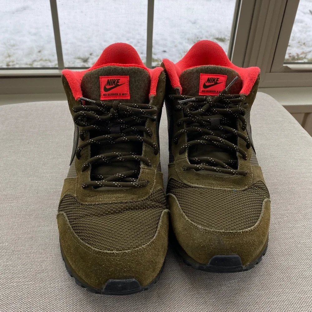 Nike MD Runners 2 Mid size 13 - Picture 2 of 8